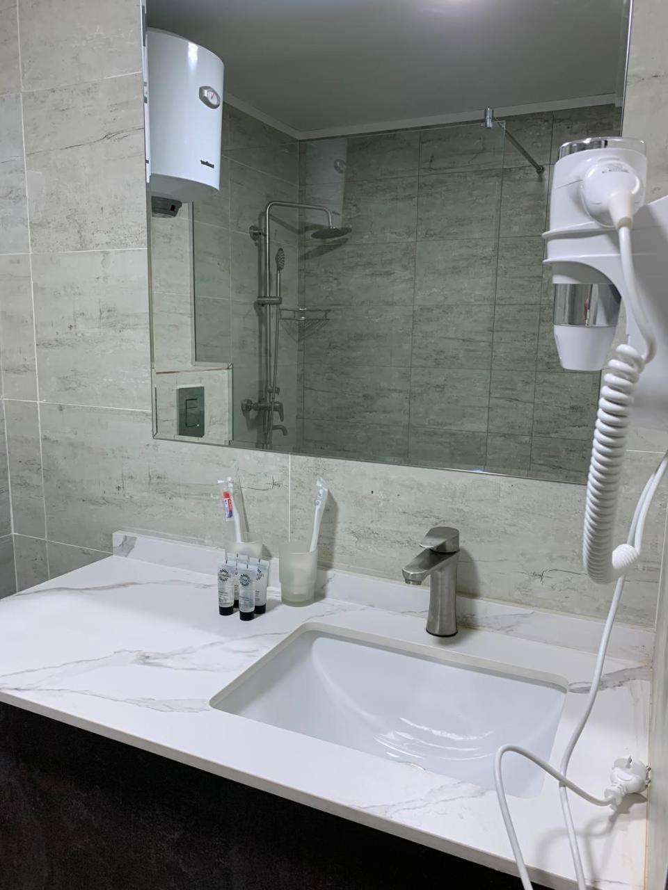 Vzmorie Resort Hotel Bosteri ภายนอก รูปภาพ